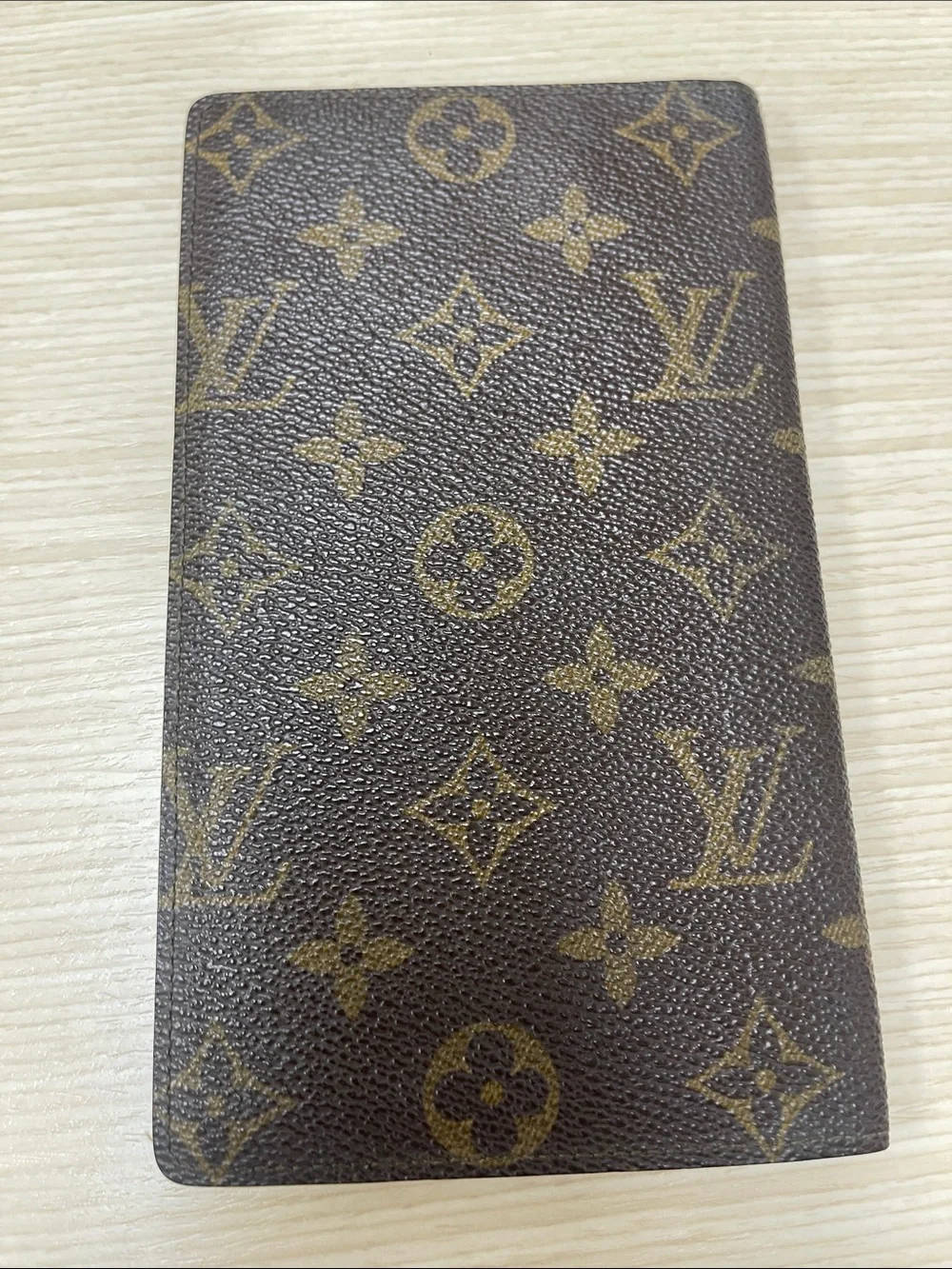 Louis Vuitton Vintage Monogram Card /Passport Holder EUC With COA